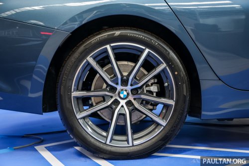 2025 BMW 320i Sport official pricing in Malaysia – from RM266k; ACC with stop &amp; go, 184 PS, updated interior