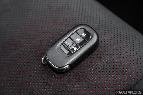2025 Honda Civic facelift Malaysian review – turbo vs hybrid; which of the C-segment bestseller is better?