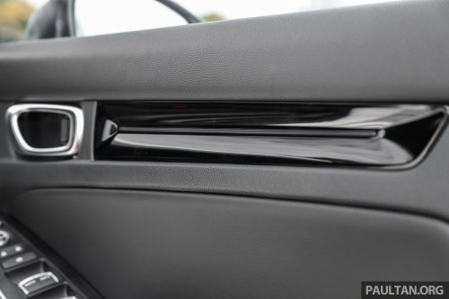 2025 Honda Civic facelift Malaysian review – turbo vs hybrid; which of the C-segment bestseller is better?