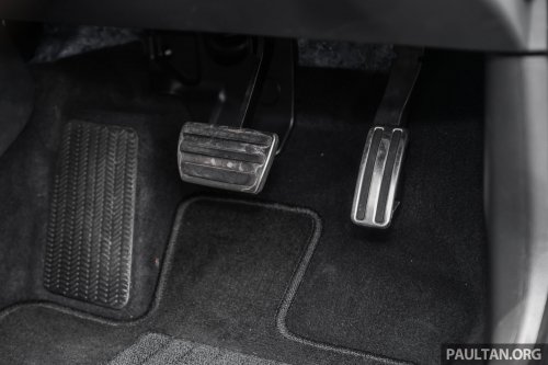 2025 Honda Civic facelift Malaysian review – turbo vs hybrid; which of the C-segment bestseller is better?