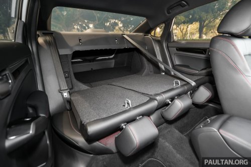 2025 Honda Civic facelift Malaysian review – turbo vs hybrid; which of the C-segment bestseller is better?