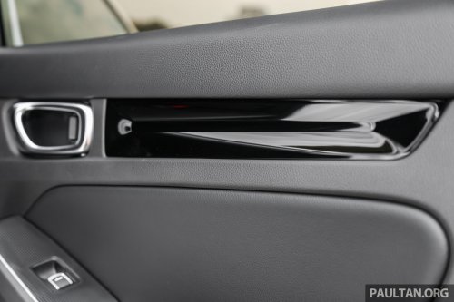 2025 Honda Civic facelift Malaysian review – turbo vs hybrid; which of the C-segment bestseller is better?