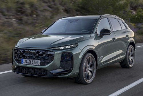 2026 Audi Q3 revealed – 3rd gen gets micro-LED headlights, new stalks, PHEV with 119 km EV range