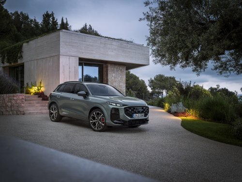 2026 Audi Q3 revealed – 3rd gen gets micro-LED headlights, new stalks, PHEV with 119 km EV range