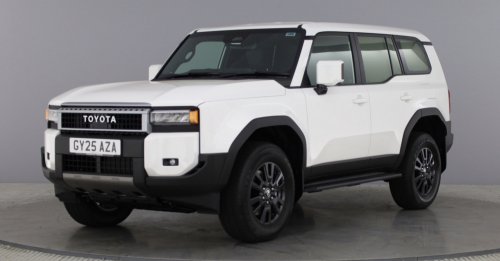 Toyota Land Cruiser Commercial revealed for the UK – 2,000 litre cargo space, 2.8L turbodiesel, no rear seats