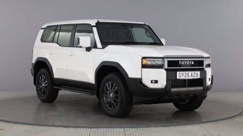 Toyota Land Cruiser Commercial revealed for the UK – 2,000 litre cargo space, 2.8L turbodiesel, no rear seats