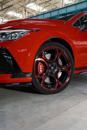 2026 Volkswagen Golf GTI Edition 50 debuts – 325 PS, 420 Nm; fastest production VW on the Nurburgring