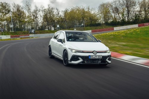 2026 Volkswagen Golf GTI Edition 50 debuts – 325 PS, 420 Nm; fastest production VW on the Nurburgring