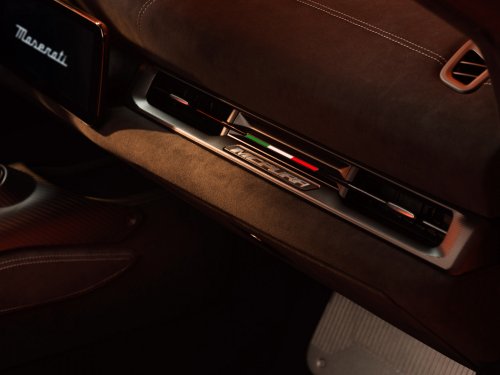 Maserati MCPura debuts – facelifted MC20 gets subtle design tweaks, same 3.0L Nettuno V6 with 630 PS