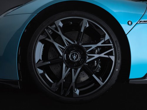 Maserati MCPura debuts – facelifted MC20 gets subtle design tweaks, same 3.0L Nettuno V6 with 630 PS