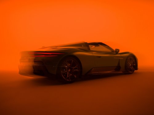 Maserati MCPura debuts – facelifted MC20 gets subtle design tweaks, same 3.0L Nettuno V6 with 630 PS