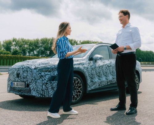 Mercedes-Benz GLC with EQ Technology debuts Sept 7 – GLC400 4Matic, S-Class air suspension for EV