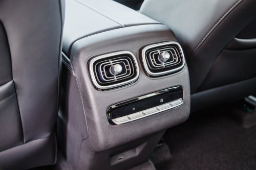 Jaecoo J8 launched in Malaysia – D-segment SUV, CKD, 2.0T, 5-seater 2WD and 6-seater AWD, fr RM179k