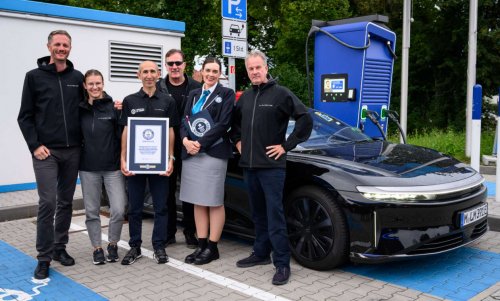 Lucid Air Grand Touring sets Guinness World Record for longest journey by an EV on one charge – 1,205 km