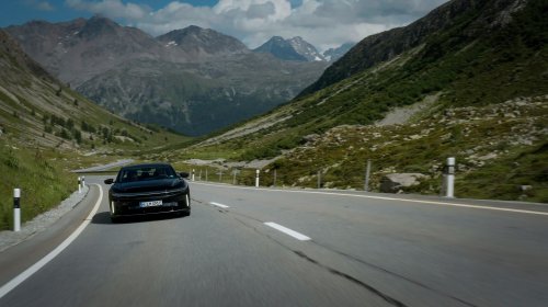 Lucid Air Grand Touring sets Guinness World Record for longest journey by an EV on one charge – 1,205 km
