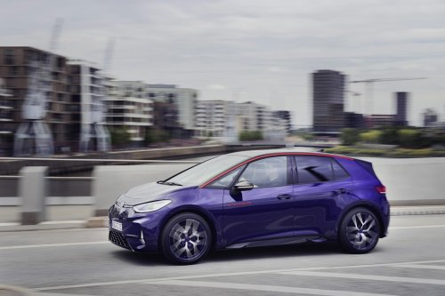 Volkswagen ID.3 GTX Fire+Ice – 1990s throwback special edition is limited to 1,990 units, up to 326 PS