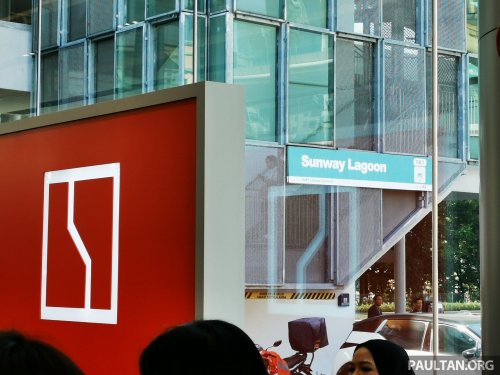 Zeekr Space Sunway City opens – 11,000 square foot showroom w/ 2 delivery bays, four 22 kW AC chargers