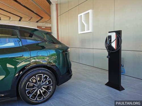 Zeekr Space Sunway City opens – 11,000 square foot showroom w/ 2 delivery bays, four 22 kW AC chargers