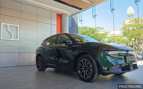 Zeekr Space Sunway City opens – 11,000 square foot showroom w/ 2 delivery bays, four 22 kW AC chargers