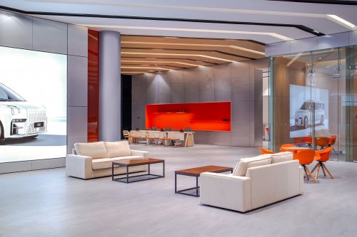 Zeekr Space Sunway City opens – 11,000 square foot showroom w/ 2 delivery bays, four 22 kW AC chargers