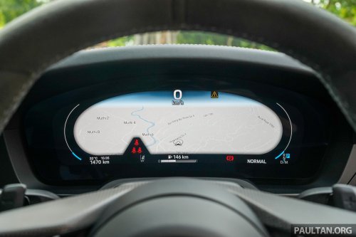 2025 Porsche 911 facelift sampled in Chiang Mai – new GTS with hybrid tech, a step in the right direction?