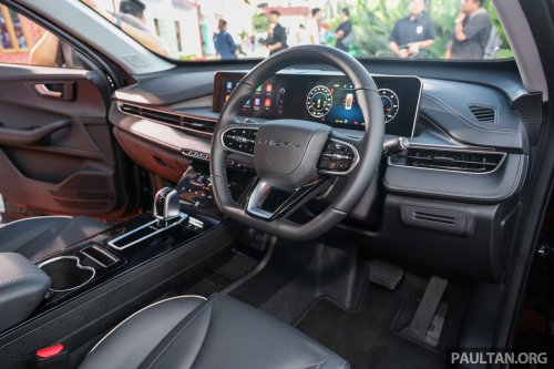 2025 Chery Tiggo Cross launched in Malaysia – Turbo variant at RM88,800, Hybrid at RM99,800; ADAS std