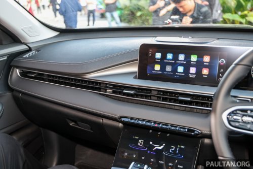 2025 Chery Tiggo Cross launched in Malaysia – Turbo variant at RM88,800, Hybrid at RM99,800; ADAS std