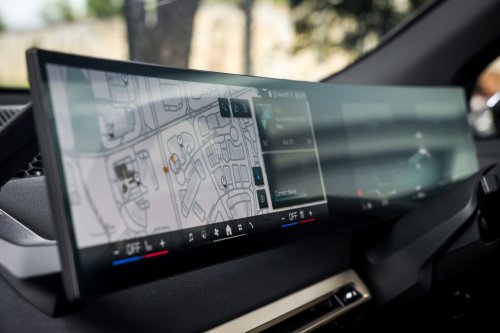 2025 BMW iX facelift launched in Malaysia – xDrive45 fr RM426k, xDrive60 RM488k; up to 701 km EV range