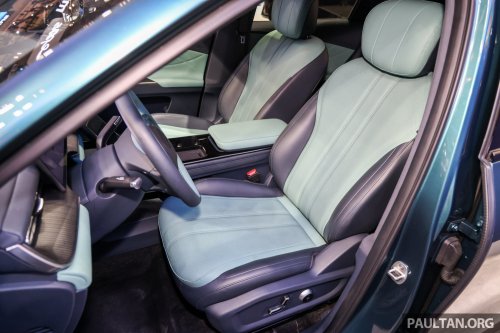 2026 Chery Tiggo 8 debuts in China – Q4 2025 launch; second-gen is larger; offered with two different faces