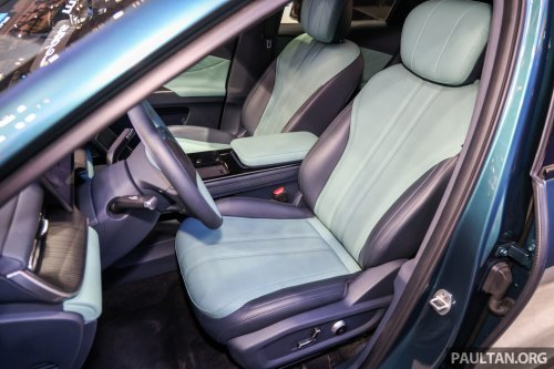 2026 Chery Tiggo 8 debuts in China – Q4 2025 launch; second-gen is larger; offered with two different faces