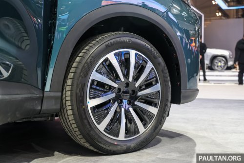 2026 Chery Tiggo 8 debuts in China – Q4 2025 launch; second-gen is larger; offered with two different faces