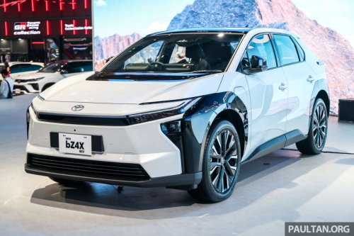 Toyota bZ4X facelift previewed in Indonesia: now CKD, FWD only, 224 PS, 573 km range, will be much cheaper