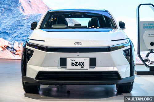Toyota bZ4X facelift previewed in Indonesia: now CKD, FWD only, 224 PS, 573 km range, will be much cheaper