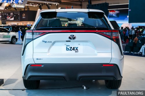 Toyota bZ4X facelift previewed in Indonesia: now CKD, FWD only, 224 PS, 573 km range, will be much cheaper