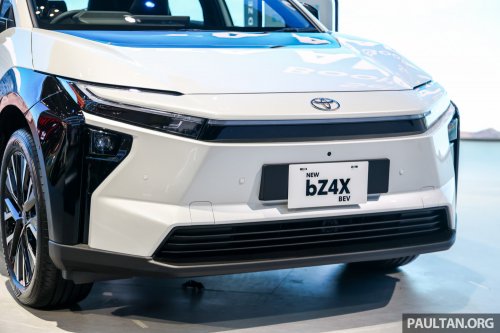 Toyota bZ4X facelift previewed in Indonesia: now CKD, FWD only, 224 PS, 573 km range, will be much cheaper