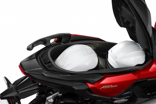 2025 Honda ADV350 updated with TFT-LCD and Honda RoadSync for Malaysia, price unchanged at RM33,999