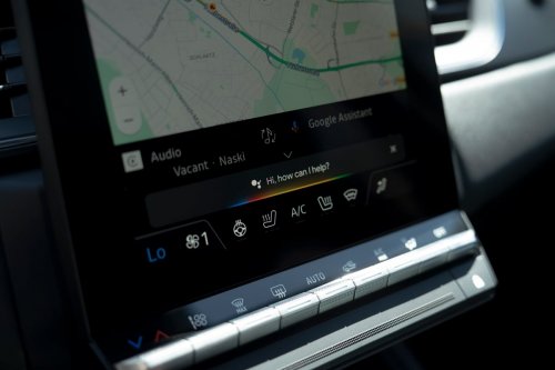 2025 Mitsubishi Grandis debuts – no longer MPV, now rebadged Renault SUV; 1.5 litre MHEV, 1.8 litre hybrid