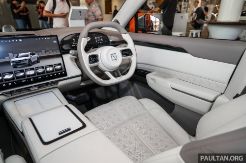 PACE 2025: Zeekr 7X EV shown – AWD Performance unit has 20-inch alloys, adaptive air suspension