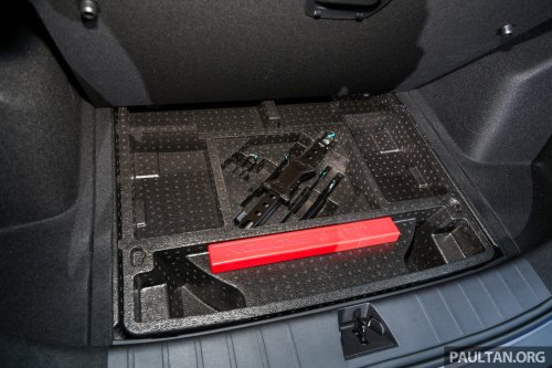 2025 Proton X50 1.5TD Executive facelift – new base model with full power and tech, 6 airbags, no ADAS