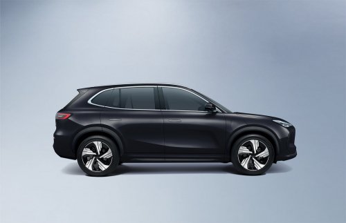 Proton eMas 5 amasses over 10,000 bookings, 7,413 Proton eMas 7 sold as of end-Oct; Malaysia’s No 1 EV