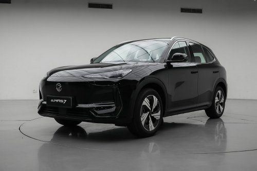 Proton eMas 5 amasses over 10,000 bookings, 7,413 Proton eMas 7 sold as of end-Oct; Malaysia’s No 1 EV