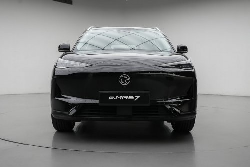 Proton eMas 5 amasses over 10,000 bookings, 7,413 Proton eMas 7 sold as of end-Oct; Malaysia’s No 1 EV