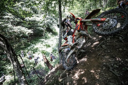 Lettenbichler triumphs at 2025 Red Bull Romaniacs