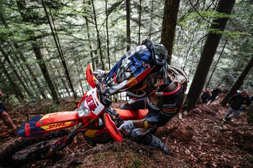 Lettenbichler triumphs at 2025 Red Bull Romaniacs
