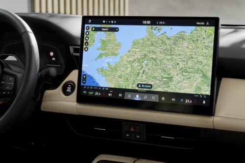 2026 Mazda CX-5 revealed – more practical 3rd gen, 15.6-inch touchscreen, 141 PS 2.5L NA mild hybrid