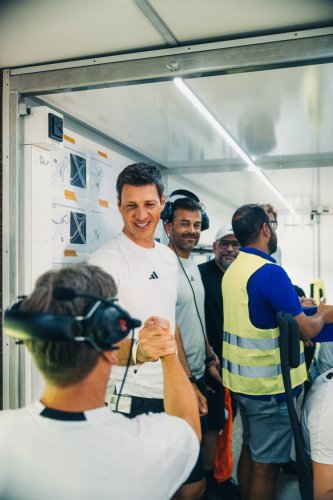 Mercedes-AMG Concept AMG GT XX sets new EV records – 5,479 km in 24 hours; 40,075 km in 7.5 days