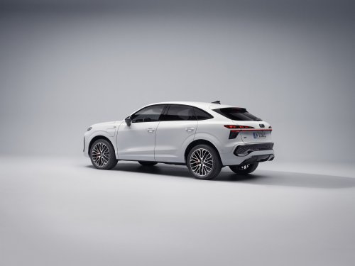 2025 Audi Q3 Sportback unveiled – 29 mm lower roofline, offered with petrol, diesel, PHEV powertrains