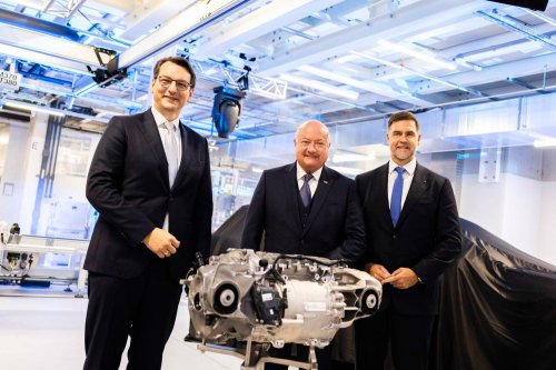 2026 BMW iX3 50 xDrive EV – 10% lighter, 40% less energy loss, 20% less costs compared to predecessor