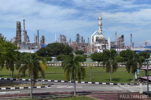 Petronas Dynamic Diesel Euro 5 with Pro-Drive – now cleaner, more power, up to 20% better fuel economy