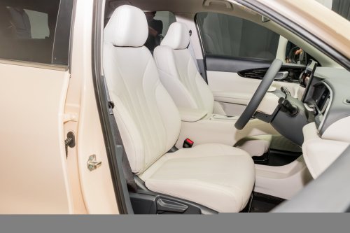 2026 Geely Xingyuan to be launched Oct 10 – visual changes from Proton eMas 5, power/range upgrades?